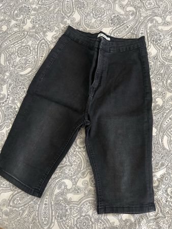 Shorts femme noir taille haute bon état