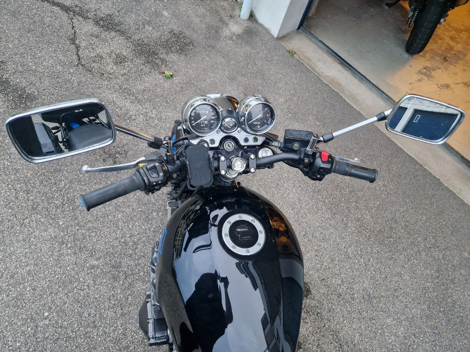 Suzuki Strada: Suzuki GSX 750 ae – Usato da Frauenfeld venduto da Tempus 6