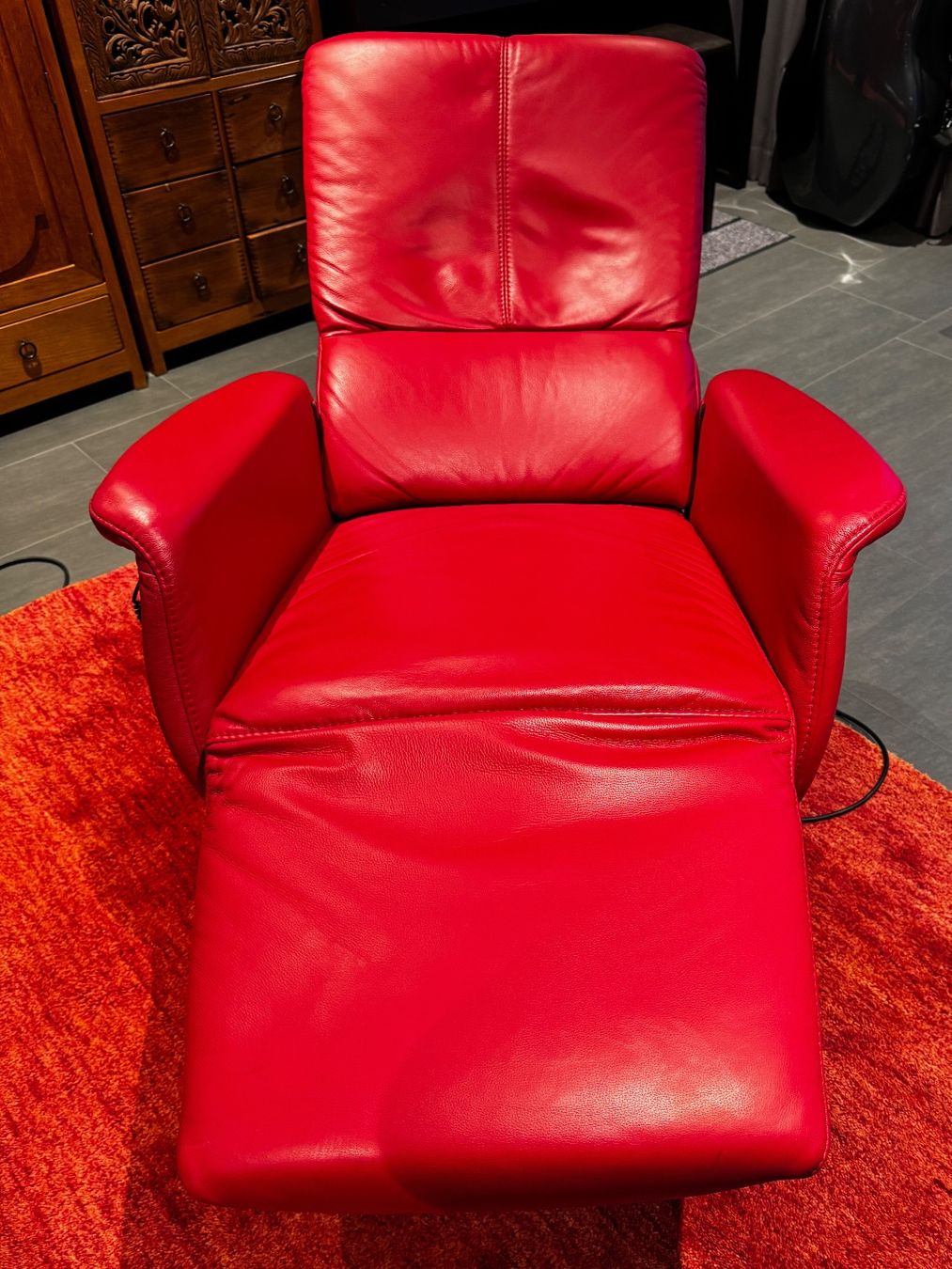 Himolla Sessel: Himolla Relax Sessel mit Massagefunktion – Gebraucht aus Biel-Benken BL von Tassanee 2