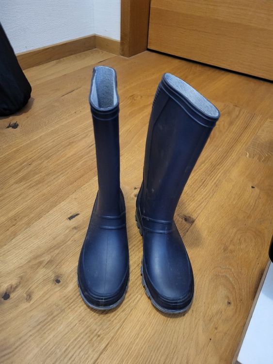 Gummistiefel 34 (Gebraucht) in Tartar für CHF 3 – mit Lieferung auf ...