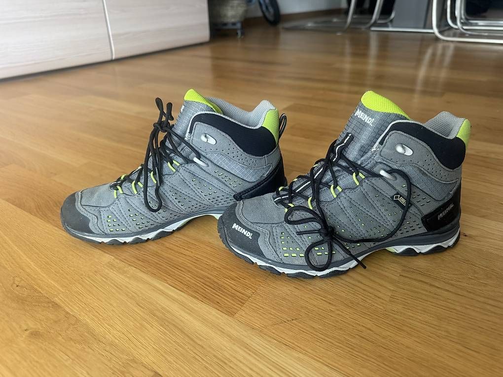 Scarpe da uomo: Wanderschuhe Meindl – Usato da Hettlingen venduto da den_99n2
