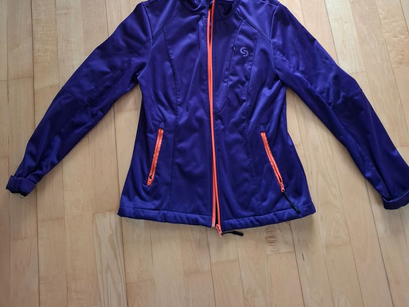 Giacche: Gut erhaltene Softshell Jacke Damen Gr. S – Nuovo (secondo la descrizione) da Emmenbrücke venduto da hirschli62 3