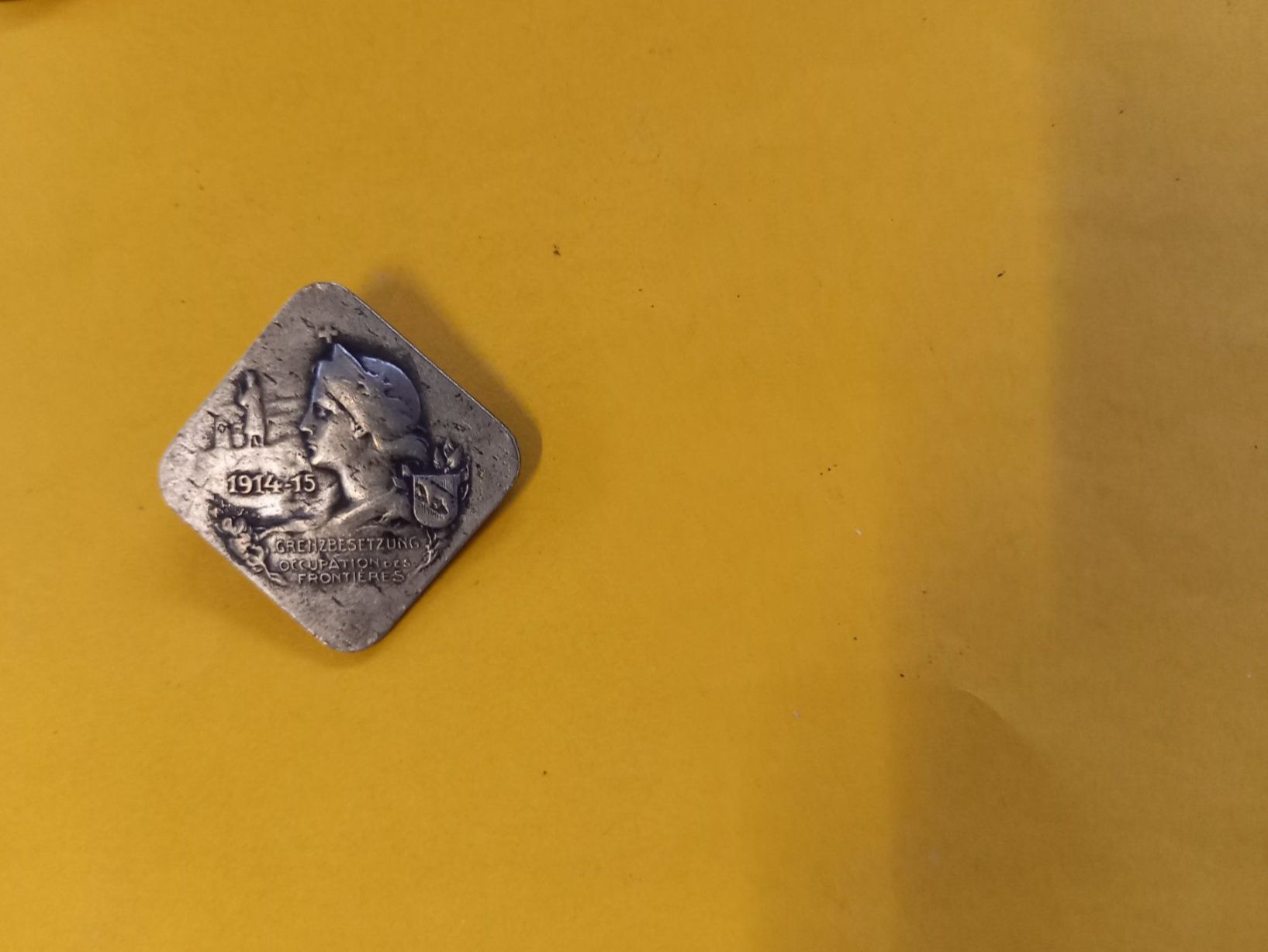 Médailles: Broche Occupation des Frontières 1914-1915 – D'occasion à Rossens FR par Souris1