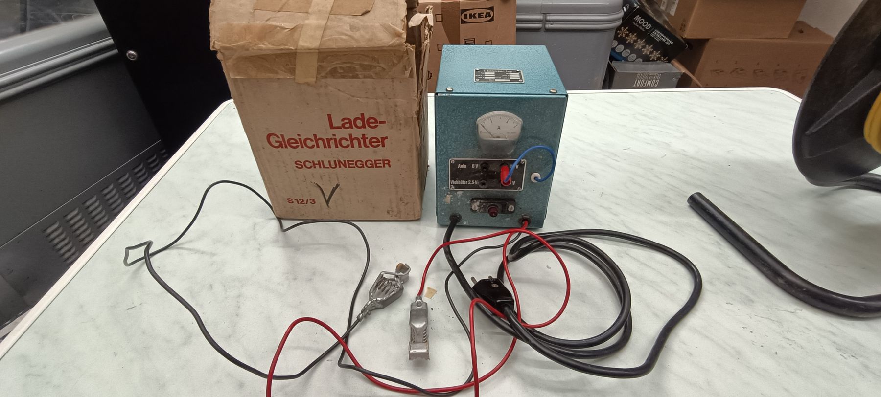 Componenti elettronici: Lade-Gleichrichter Schlunegger Trafo – Usato da Pfäffikon ZH venduto da K-V-M