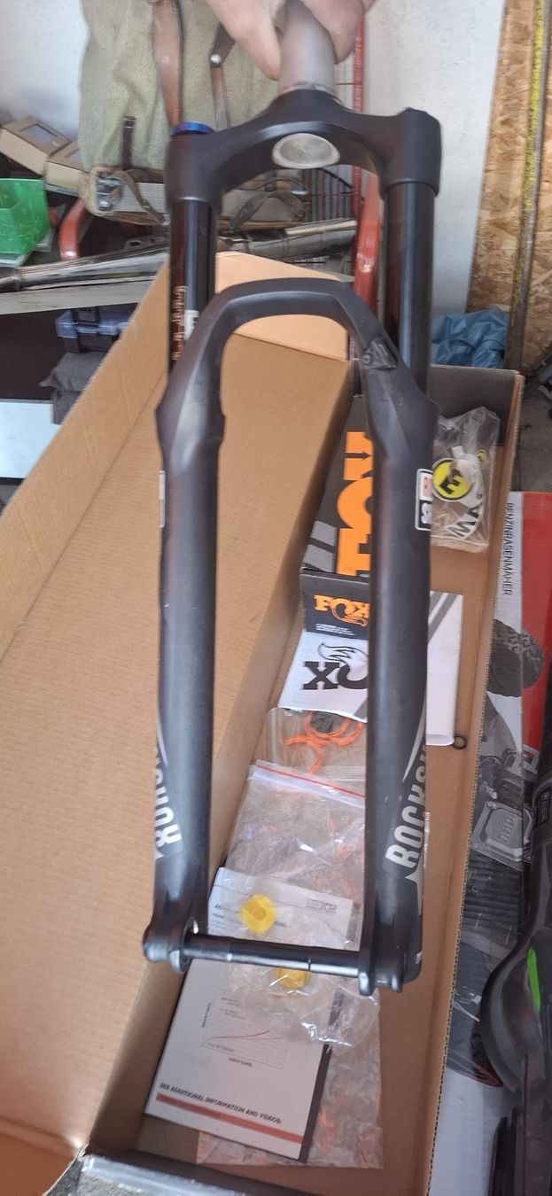 Rockshox Pièces détachées: Fahrrad Gabel und Dämpfer – D'occasion à Andwil SG par jprs1980 1