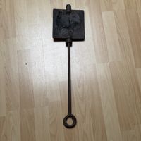 Altes Brezeleisen  Gusseisen mit Schweizer Motiven