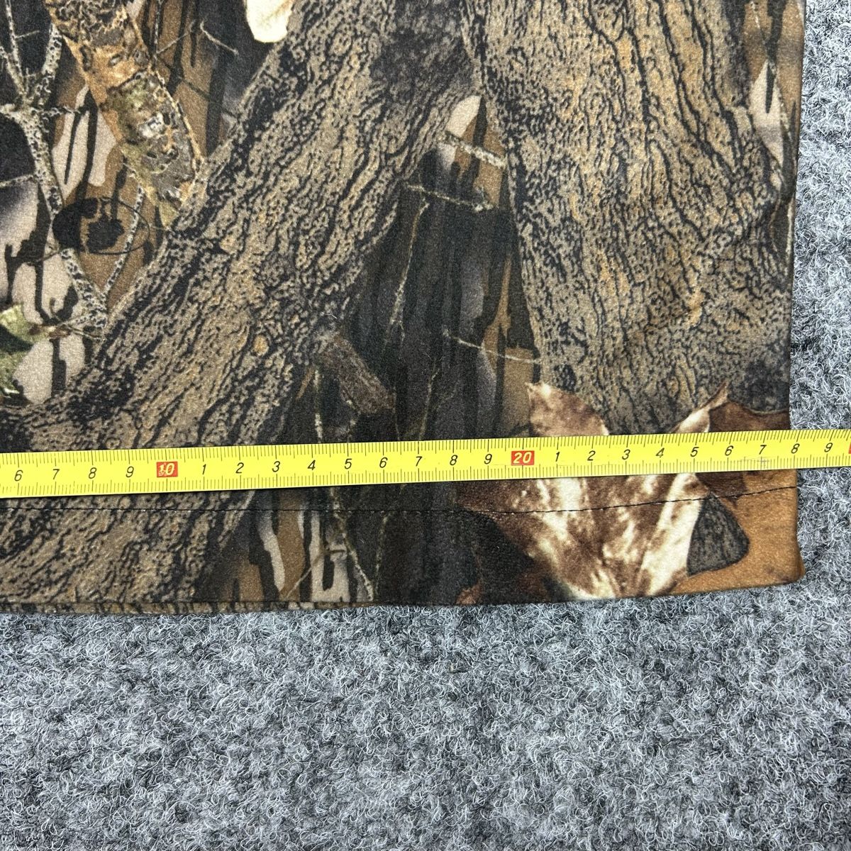 Pantaloni: Camouflage pants XLarge  – Nuovo (secondo la descrizione) da La Sagne NE venduto da Matlasape 2