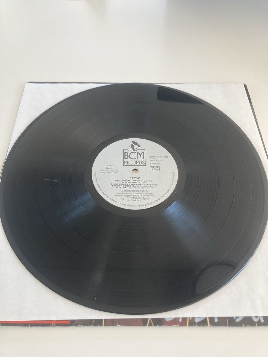 Dischi in vinile: Eazy-E - Eazy Duz It - LP OG EU Press – Usato da Mörschwil venduto da Appenzell2 2