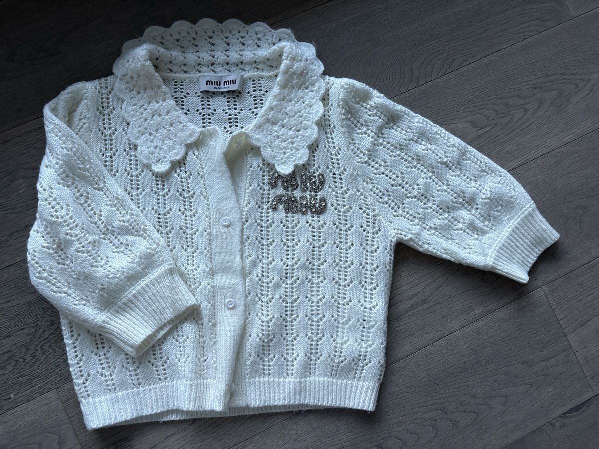 Miu Miu Top: Wool Miu Miu White Knit Top – Usato da Nyon venduto da My_wardrobe 3