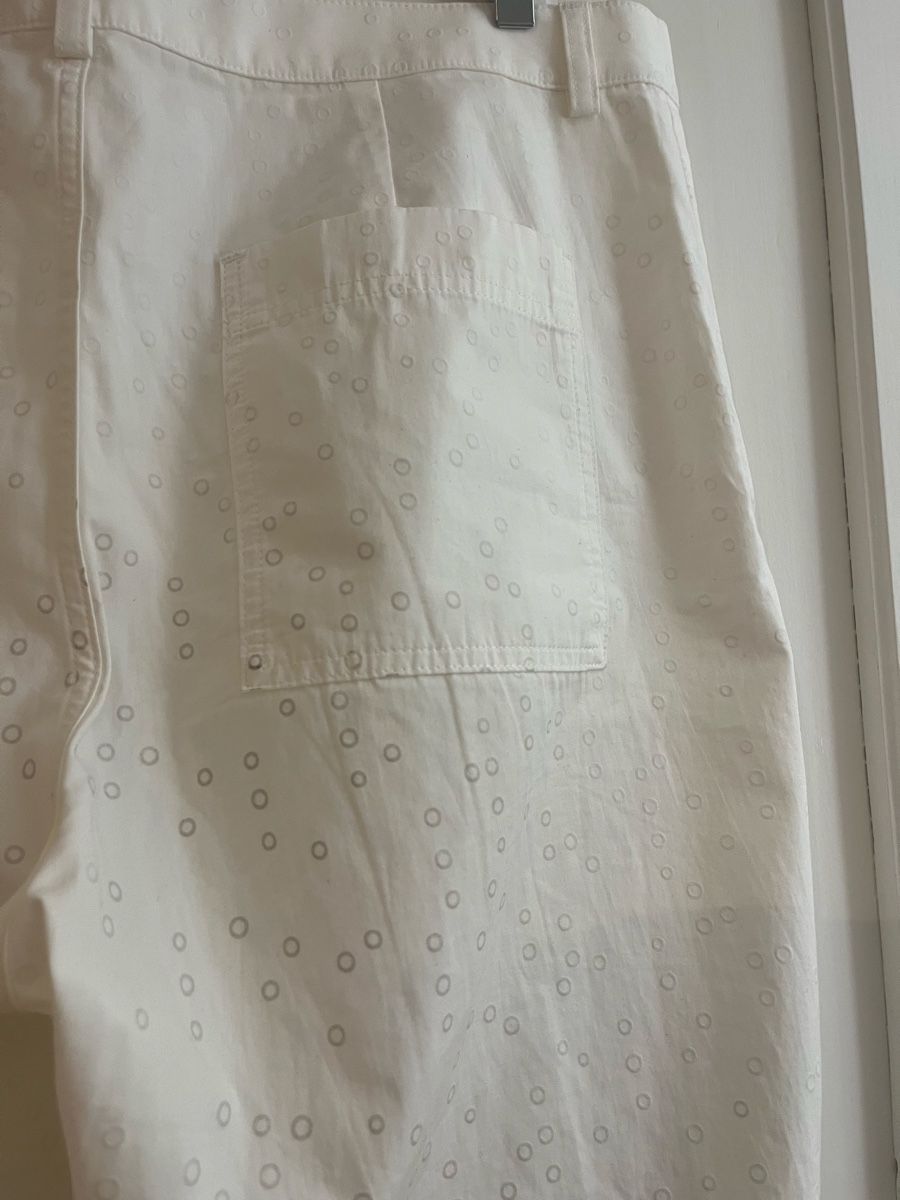 Cos Pantaloni: COS Hose, weiss, Gr. 44 – Nuovo (secondo la descrizione) da Bern venduto da urt_ph6r 4