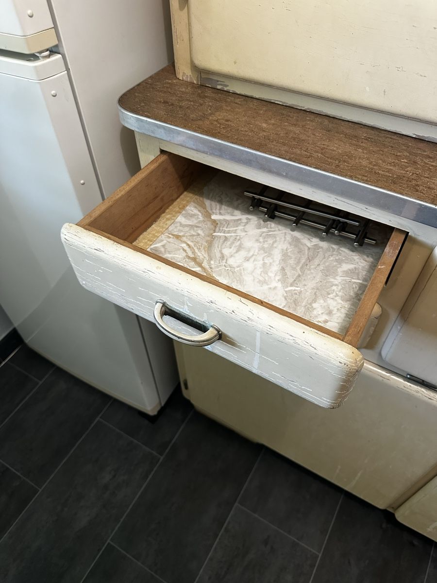 Kommoden: Küchenschrank-Vintage – Gebraucht aus Matzingen von joe_l262 3