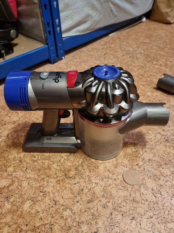 Dyson v8 | Kaufen auf Ricardo