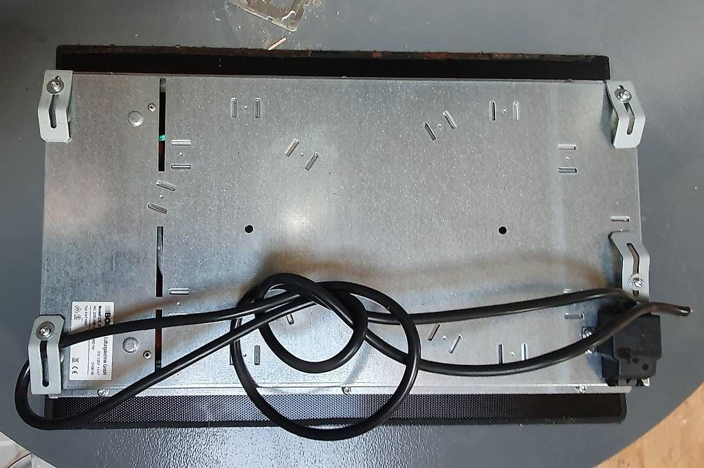 Cucine: Glaskeramik- Kochfeld/Herdplatte mit Dunstabsaugung – Usato da Winterthur venduto da BauTeilLaden2000 2
