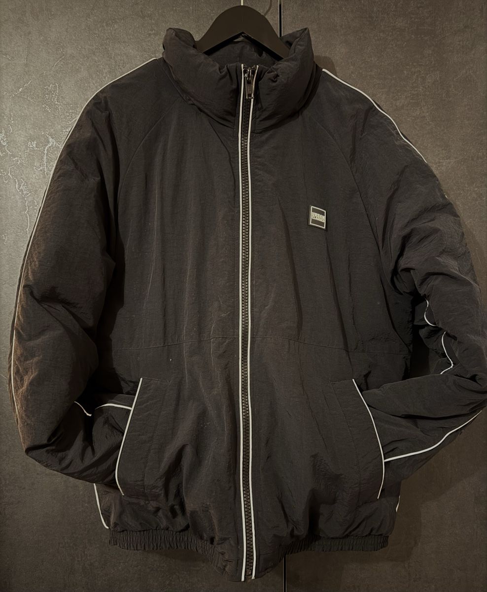 Urban Outfitters Giacche: Winterjacke Urban Classics, Gr. S – Usato da Chur venduto da ropa68