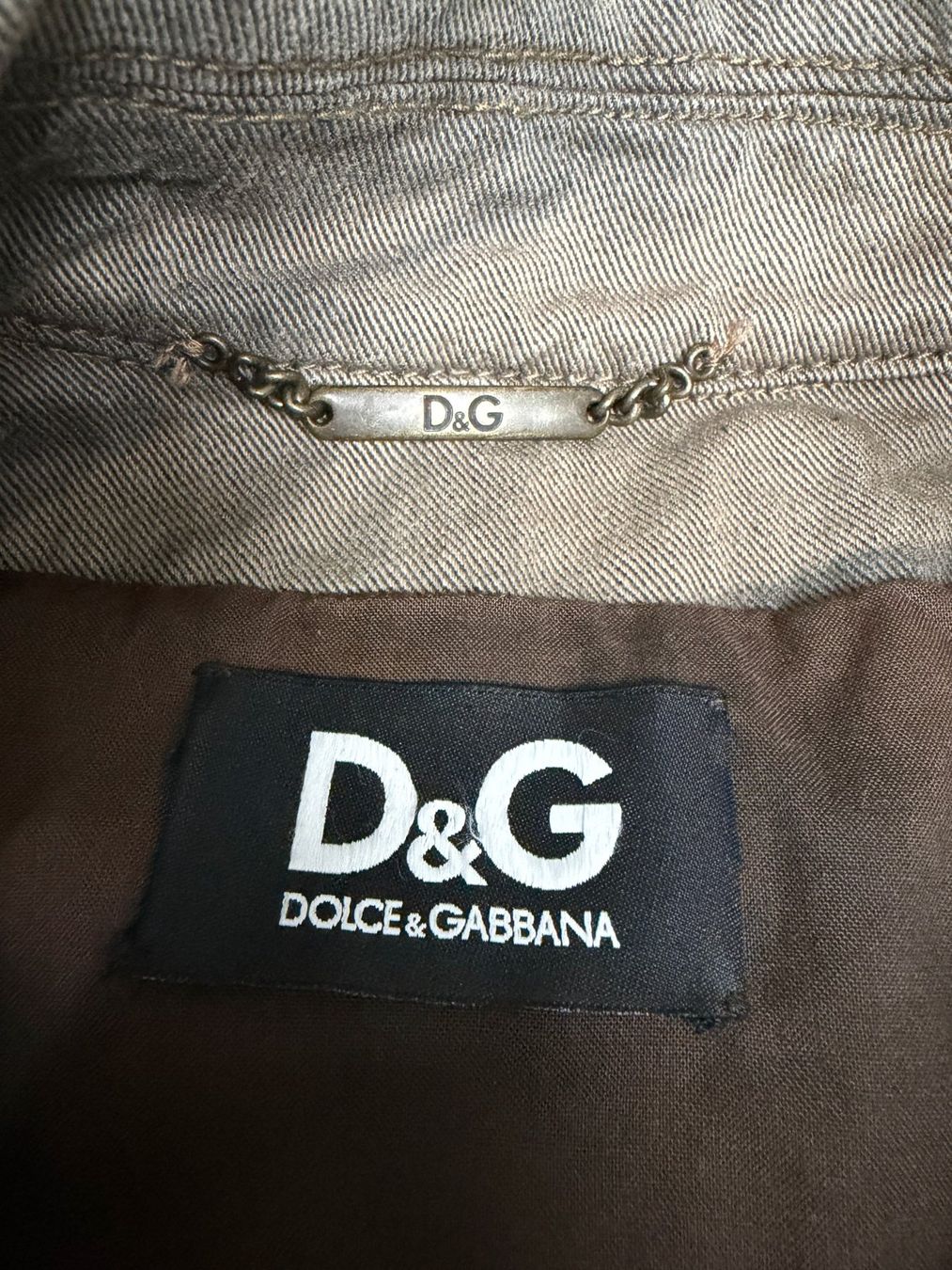 Dolce & Gabbana Jacken: Dolce & Gabbana Spring 2010 Gemstone Stud Denim Jacket – Gebraucht aus Biel/Bienne von sami0788480082 6