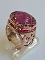 Ring mit Rubin und Granaten