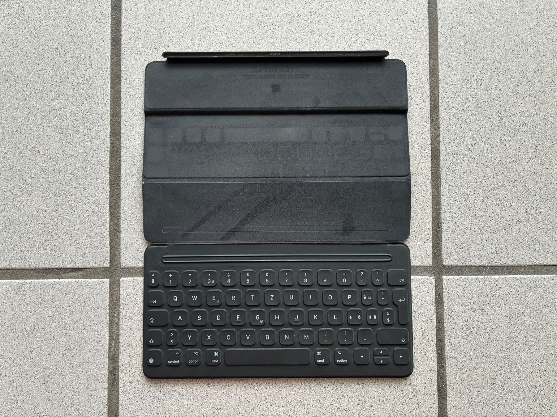 Apple Tablet PC: iPad 9. Gen. Wi-Fi inkl. Smart Keyboard – Usato da Winterthur venduto da Mlycos 4