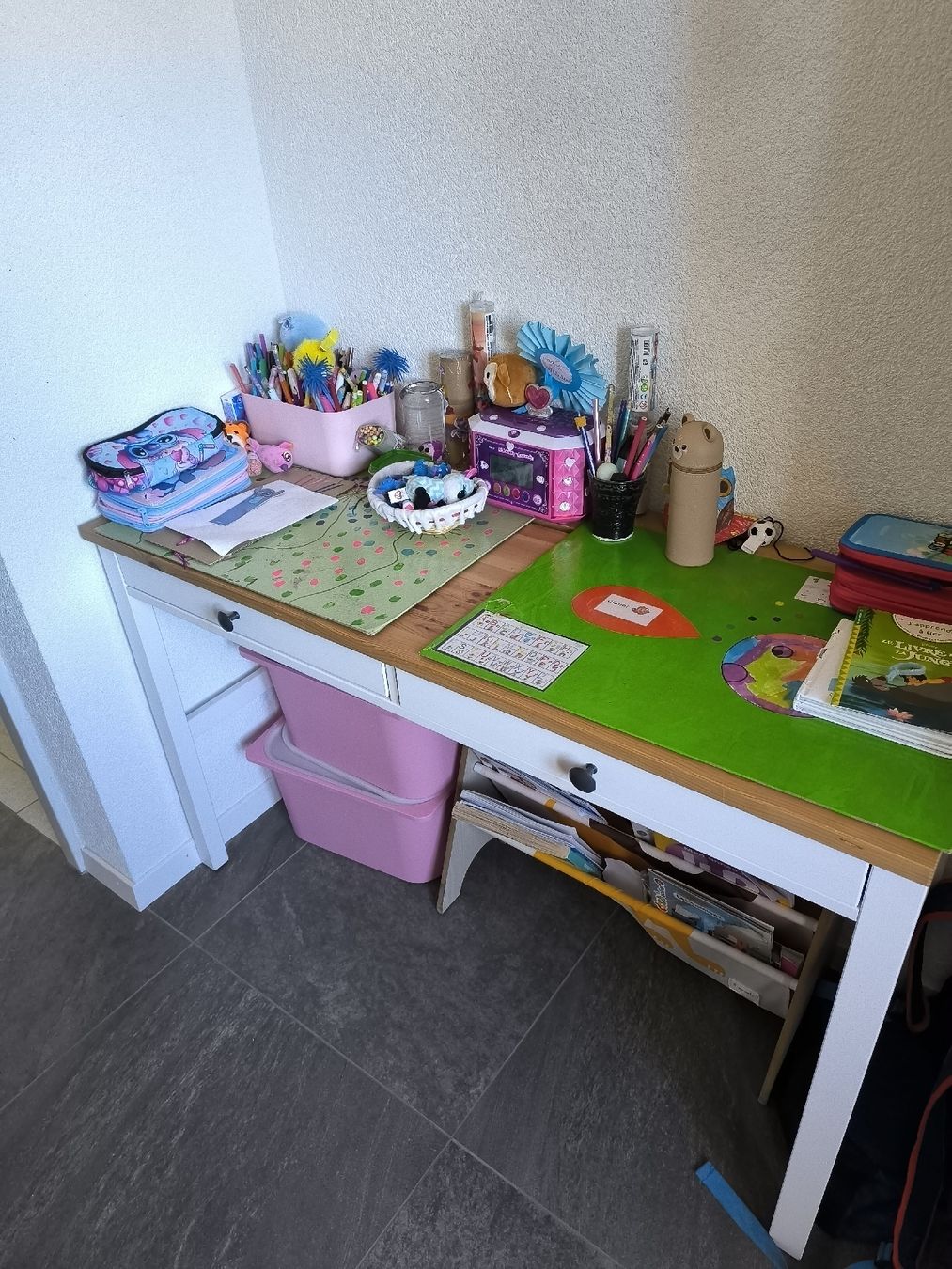 Scrivanie: Bureau Hemnes Ikea – Usato da Ecoteaux venduto da ian_7snf
