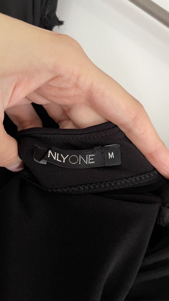 Top: NLYbyNelly Top Schwarz – Nuovo (secondo la descrizione) da Lausen venduto da sim_hgp6 2