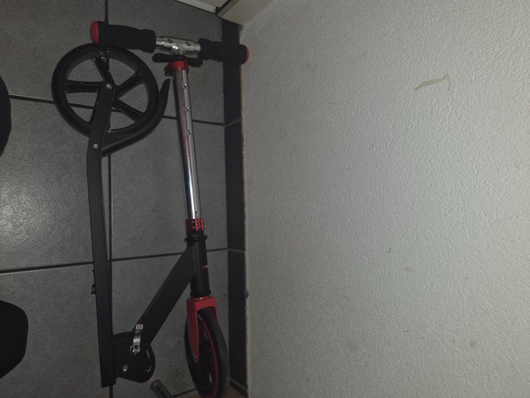 Kickboard: Trottinette – Gebraucht aus Savièse von sha_bdq7 1