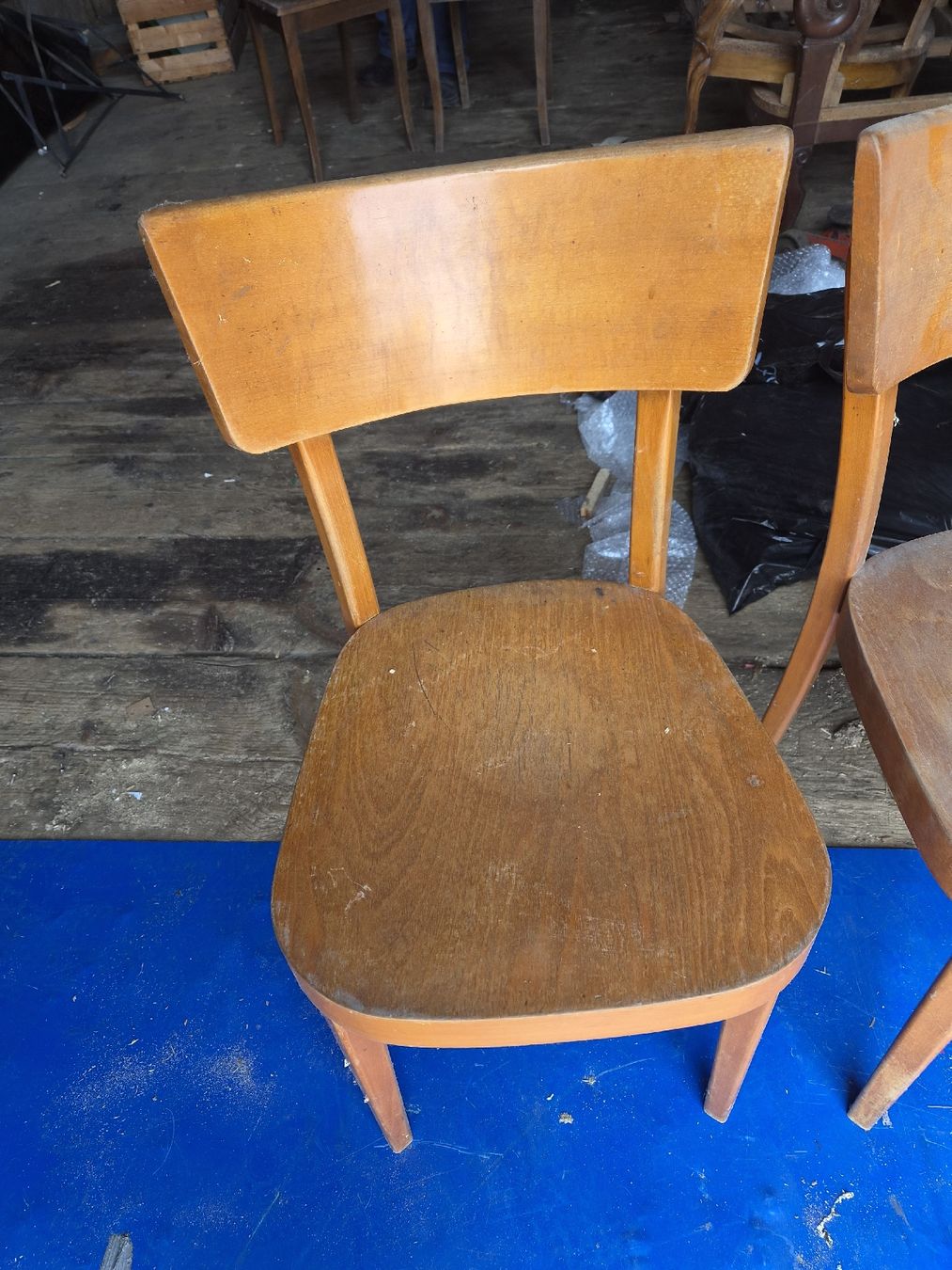 Sedie: 3 anciennes chaises – Usato da Farvagny-le-Grand venduto da CollectibleWatches 1