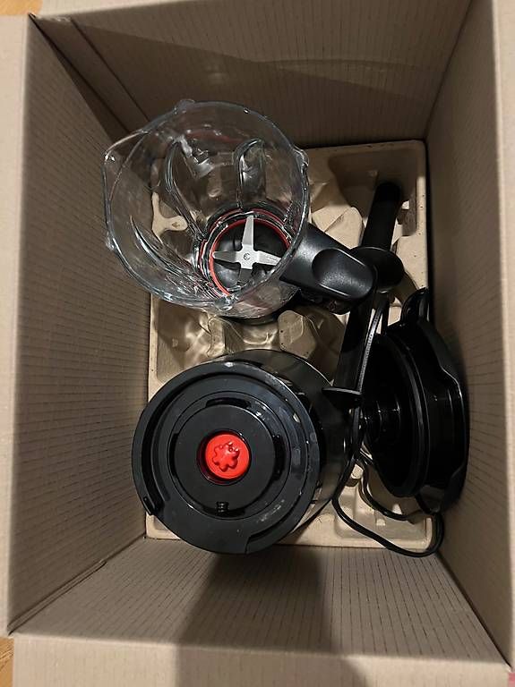 Elettrodomestici da cucina: Blender Bosch VitaPower Serie 4 Standmixer – Usato da Basel venduto da car_sym8 2