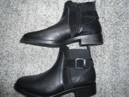Bottines (cuir), noires, t. 40