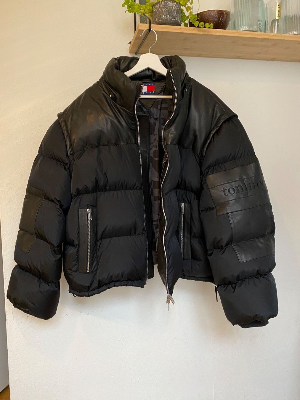 Tommy Hilfiger Giacche: Tommy Hilfiger Jacket – Nuovo (secondo la descrizione) da Biel/Bienne venduto da Sommer_17 1
