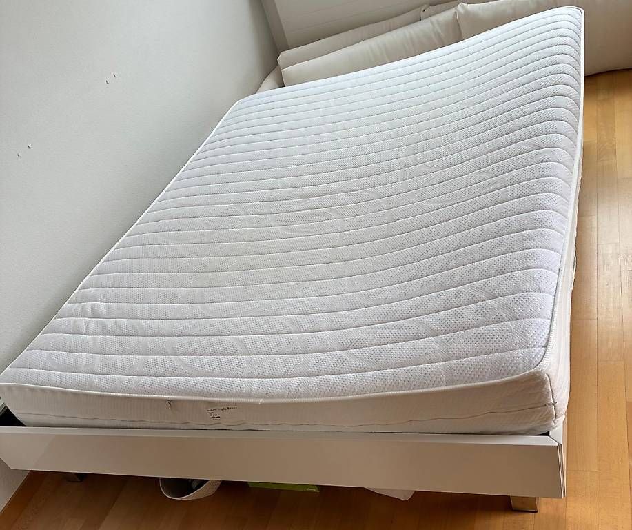 Matelas: Matratze Luna Medium 160x200 – D'occasion à Zürich par ricazh8