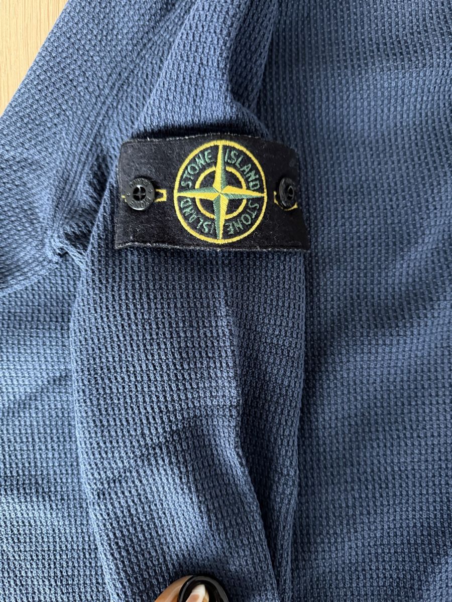 Stone Island Pullover & Sweatshirts: Stone Island Pullover – Gebraucht aus Winkel von AnnBach
