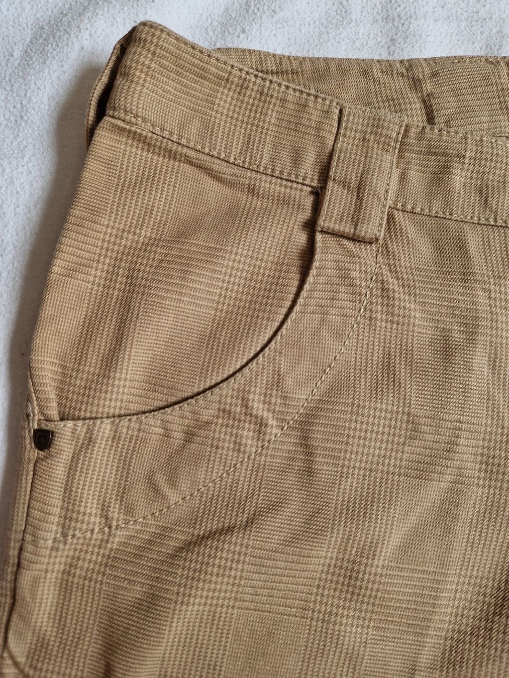 Pantaloni: lguana Hose, Gr. 40 – Usato da Muri b. Bern venduto da mlu_vgj7 2