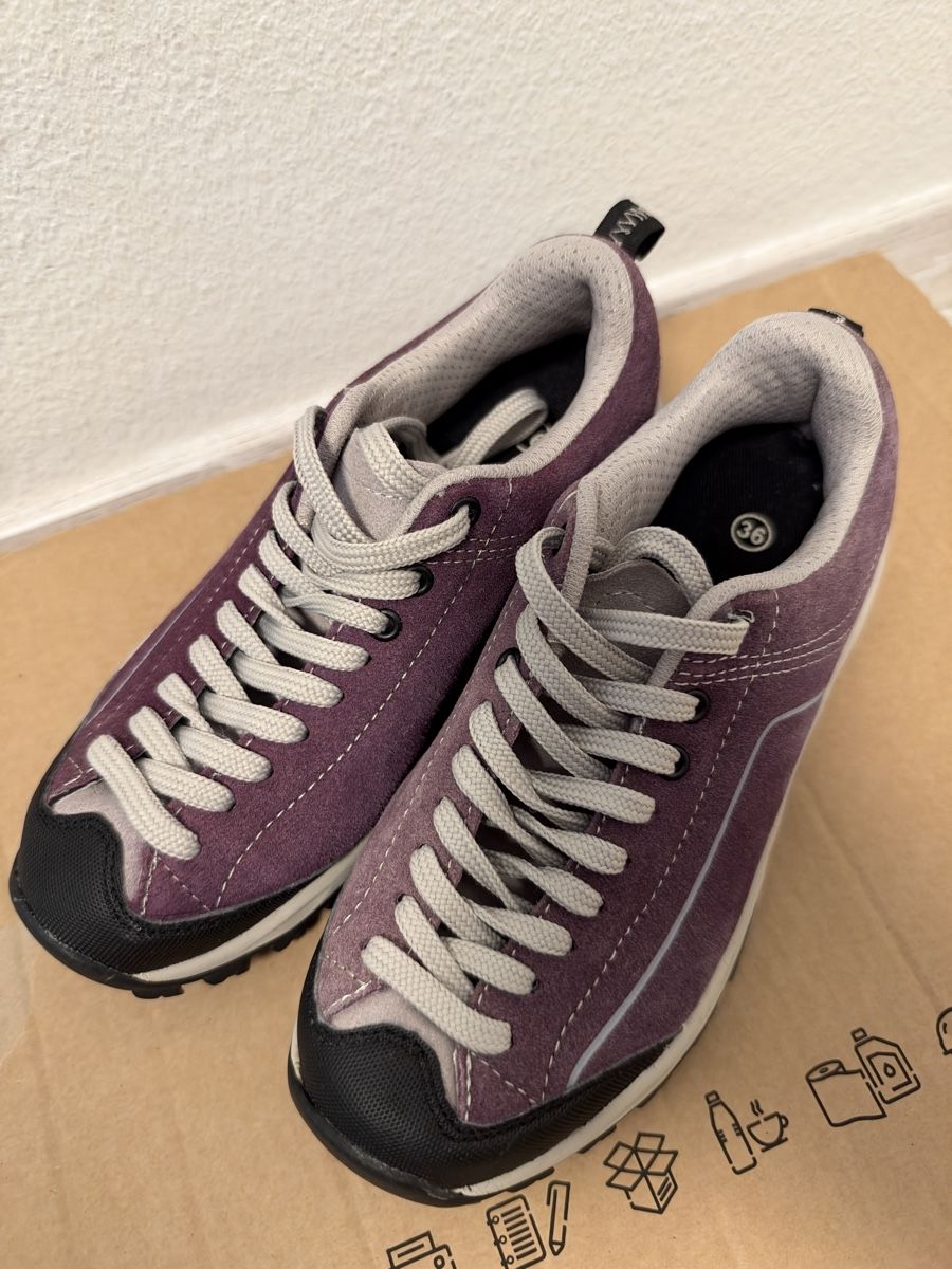 Damenschuhe: Wanderschuhe lila Grösse 36 Gebraucht!! – Gebraucht aus Liebefeld von im23ph 2