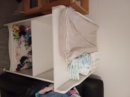 Wickeltisch/Kommode weiss, wenig gebraucht, Top Zustand!