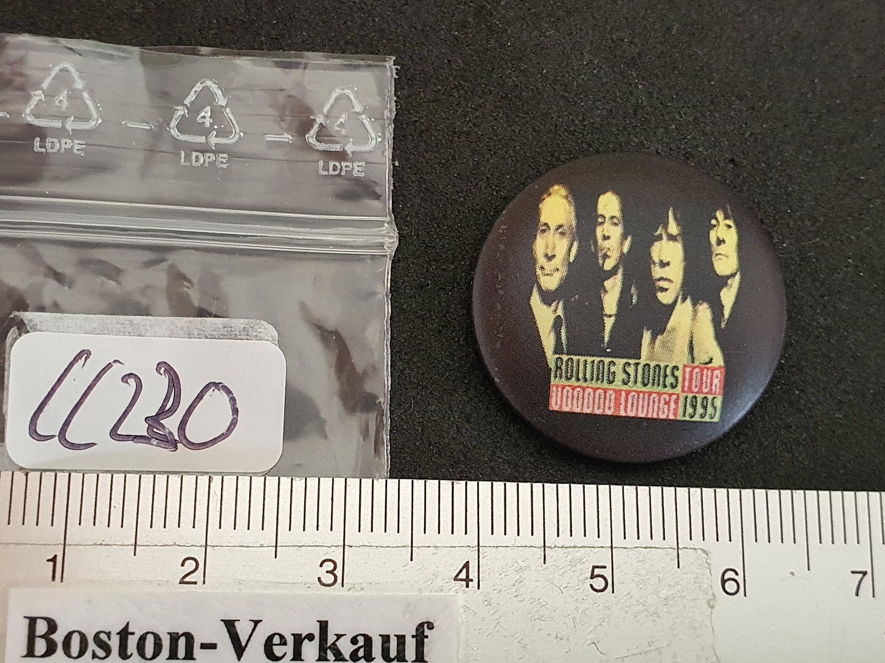 Placchette & Badge: CC230 - Pin /Button - Musik - The Rolling Stones – Usato da Reinach BL venduto da Boston-Verkauf