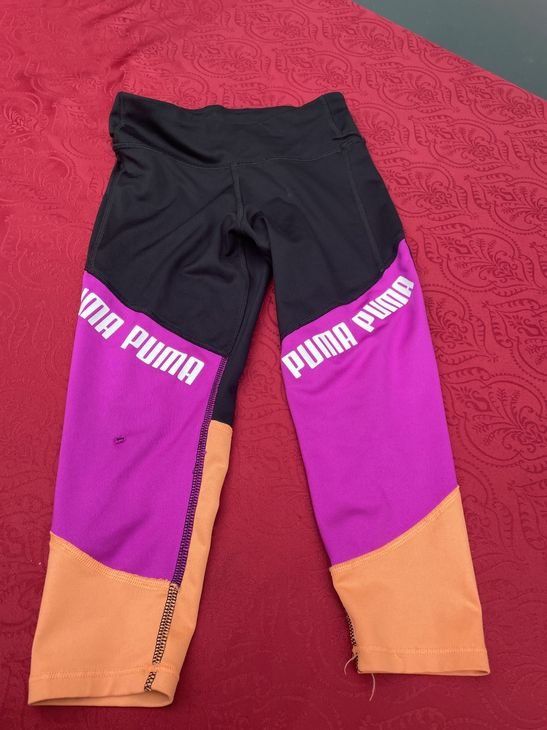 Puma Pantaloni: Mädchen Sport Hose Puma 128 – Usato da Bergdietikon venduto da antovale