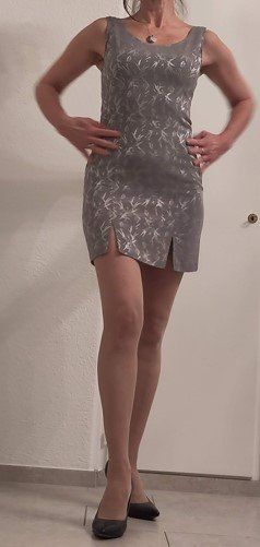 Vestiti: graues Sommer- oder Abendkleid Größe 36 elastisch und sexy – Usato da Fribourg venduto da monca 1