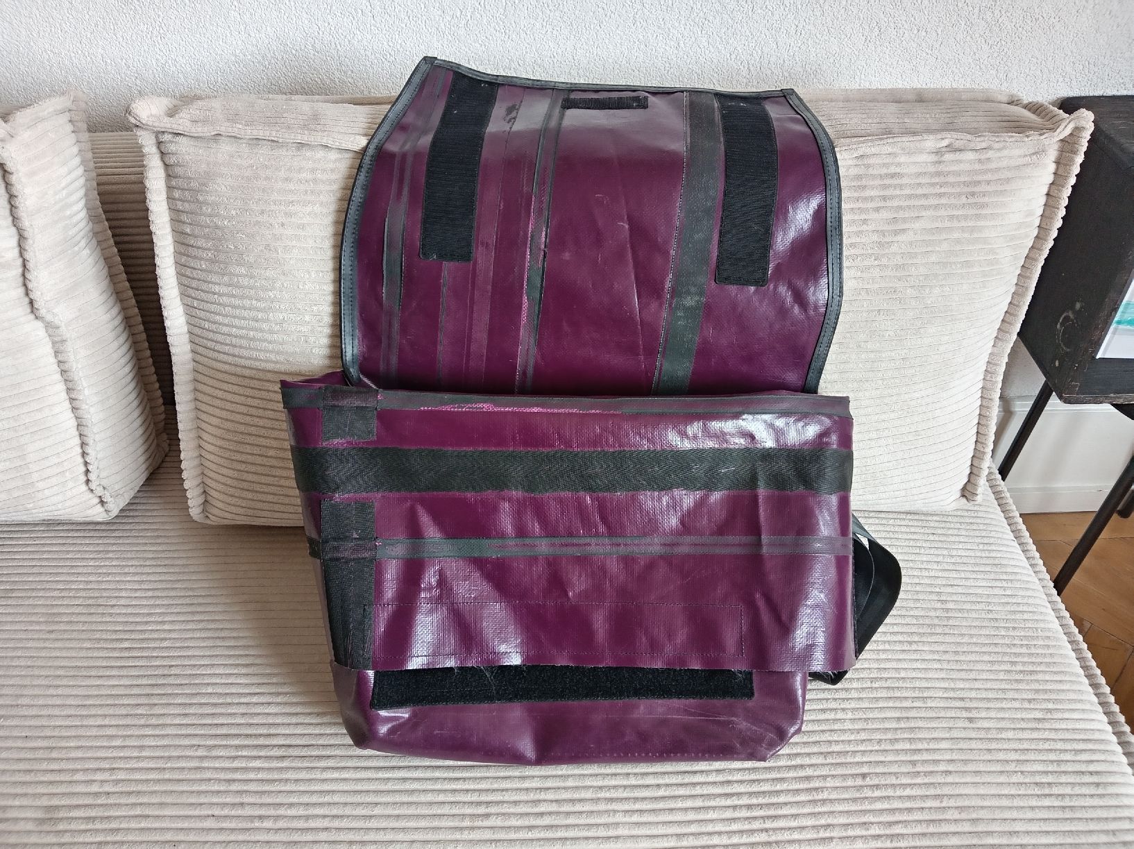Sacs: Sac Freitag violet XXL – D'occasion à Neuchâtel par laura.deladoey 1