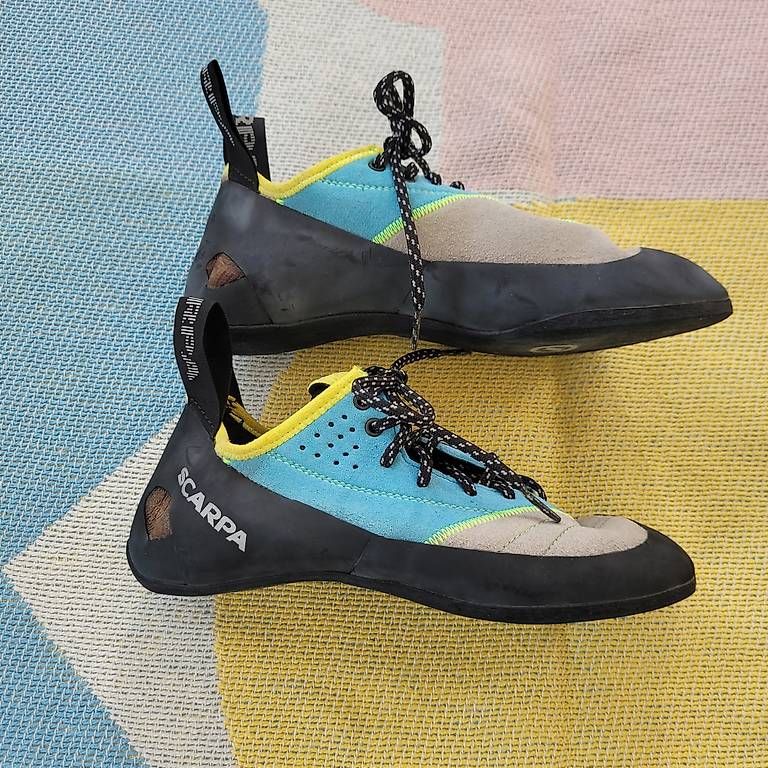 Scarpe da uomo: NEU Scarpa Kletterschuhe Gr.38 – Usato da Zollikon venduto da salapunkt 1
