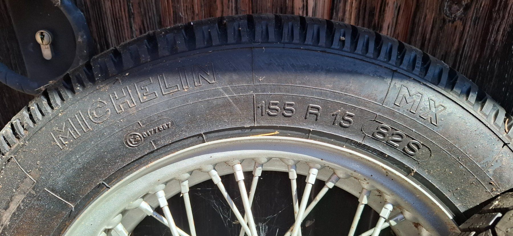MG Pneus & Roues: roues MG A – D'occasion à Champagne par Lamar0 1
