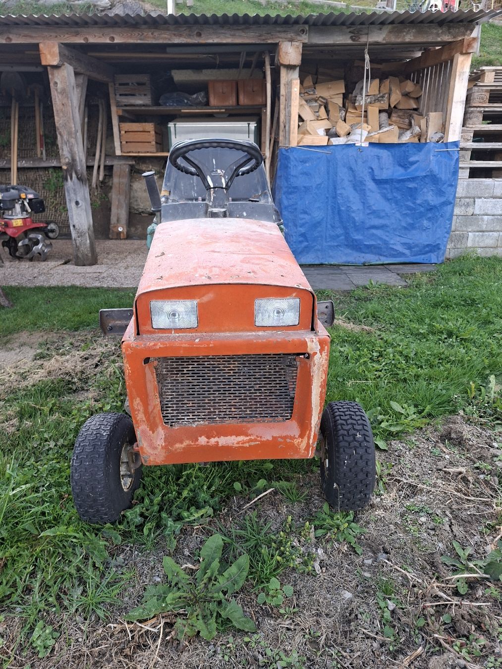 Mtd Tagliaerba: tracteur tondeuse – Usato da Les Collons venduto da pit_nry9