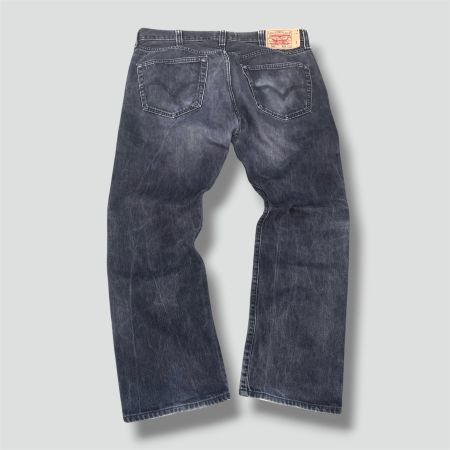 Levi Strauss 501 straight leg button fly jeans hose 38/32