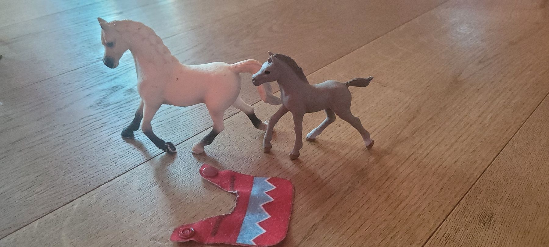 Schleich Jouets: Schleich Pferde Set – D'occasion à Mühlrüti par yllen88 2