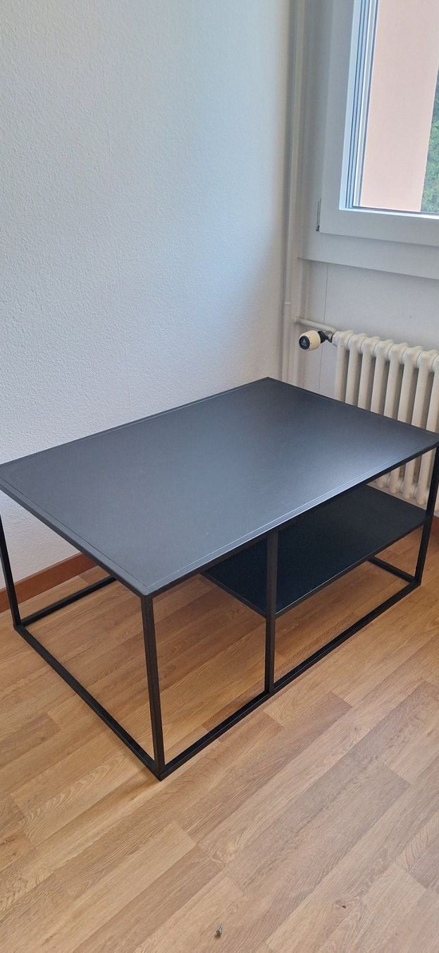 Tavoli: Couchtisch, Metall, schwarz – Usato da Bern venduto da fla_b5hp 1