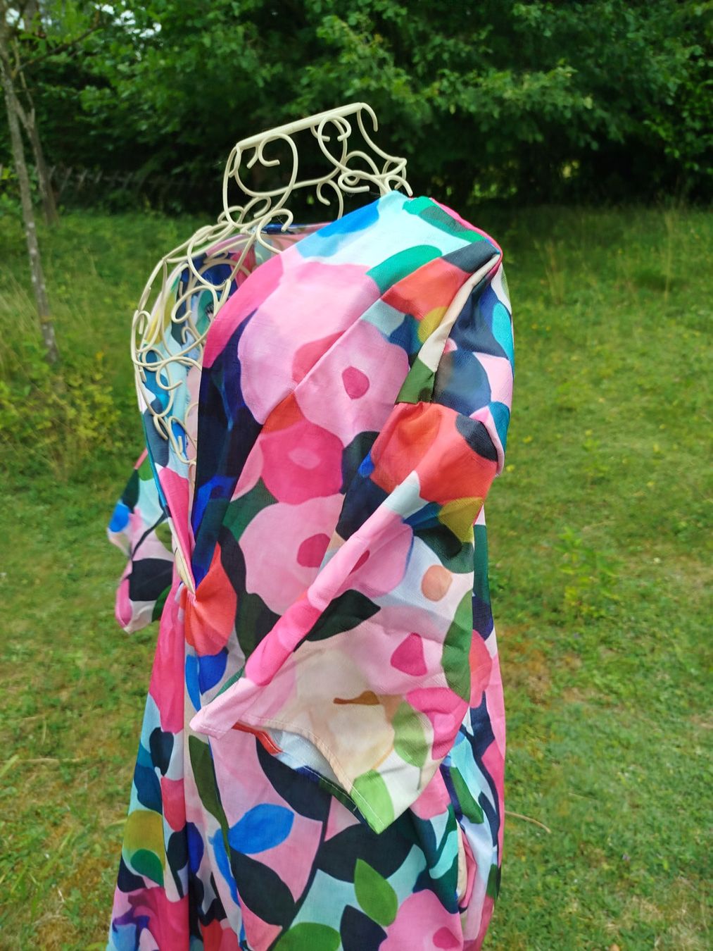 Vestiti: Sublime robe fleurie, ample et fluide taille XL – Nuovo e nell'imballaggio originale da Porrentruy venduto da Olifante 2