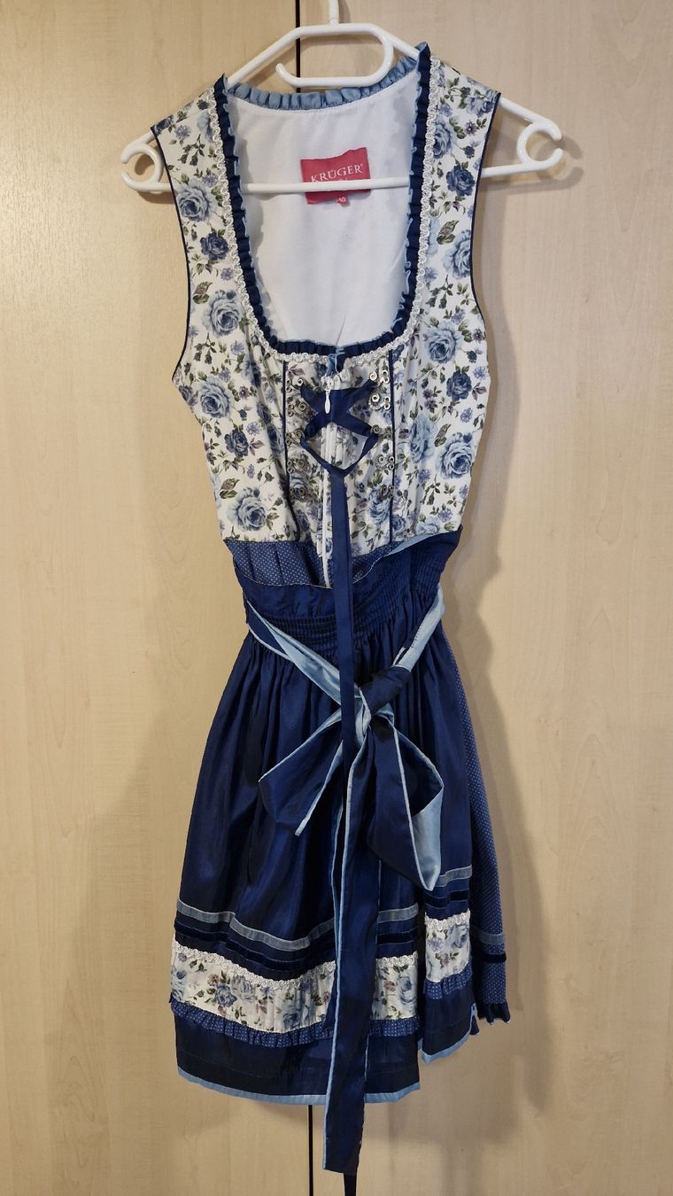 Krüger Robes: Krüger Dirndl grösse 40 – D'occasion à Unterrindal par Fidel33