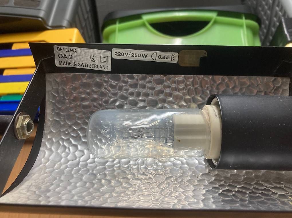 Lampade: Lampe à pied avec variateur – Usato da La Neuveville venduto da Pierre.1 1