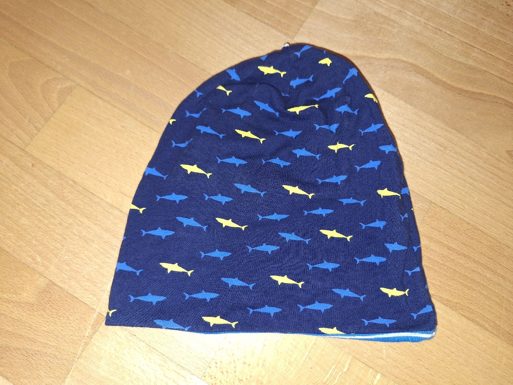Copricapi, berretti & cappellini: Beanie mit Fische – Usato da Oberrieden venduto da man_9tm2