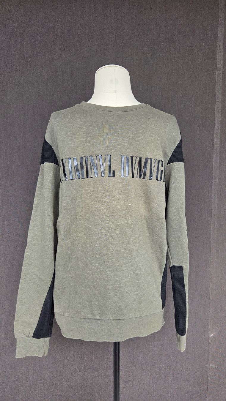 Tommy Hilfiger Pullover & Sweatshirts: Diverse Pullover für Jungen Grössen S-M – Gebraucht aus Kreuzlingen von MeinKleinesAtelier 5