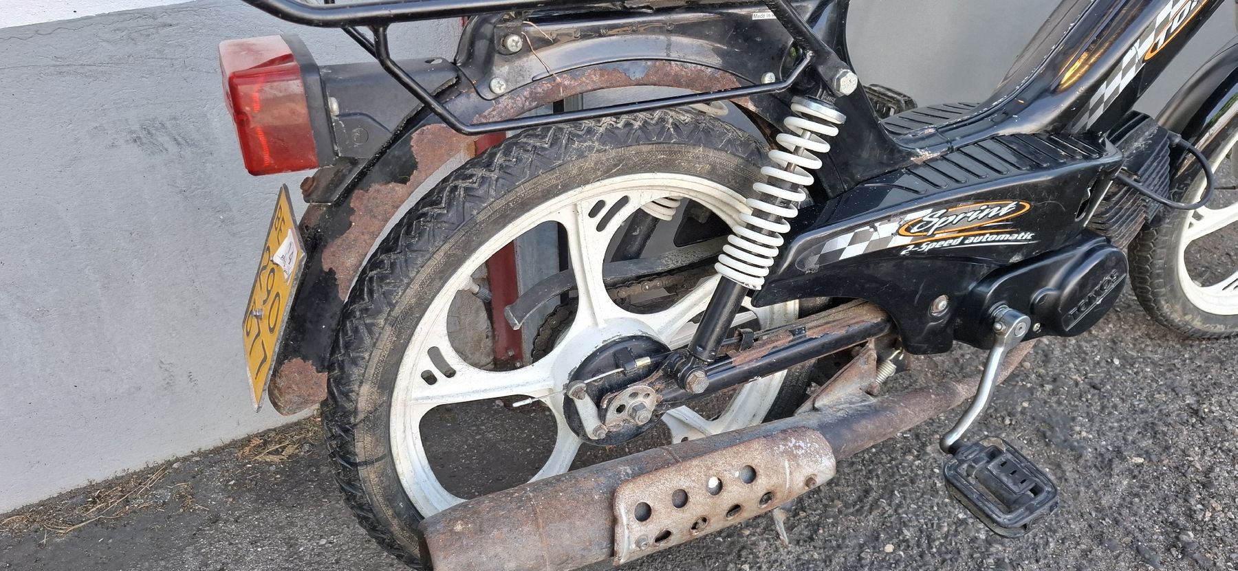 Tomos Ciclomotori: Mofa Tomos Sprint zum aufbereiten – Difettoso da Kirchlindach venduto da Zbinden_Velo_Moto 2