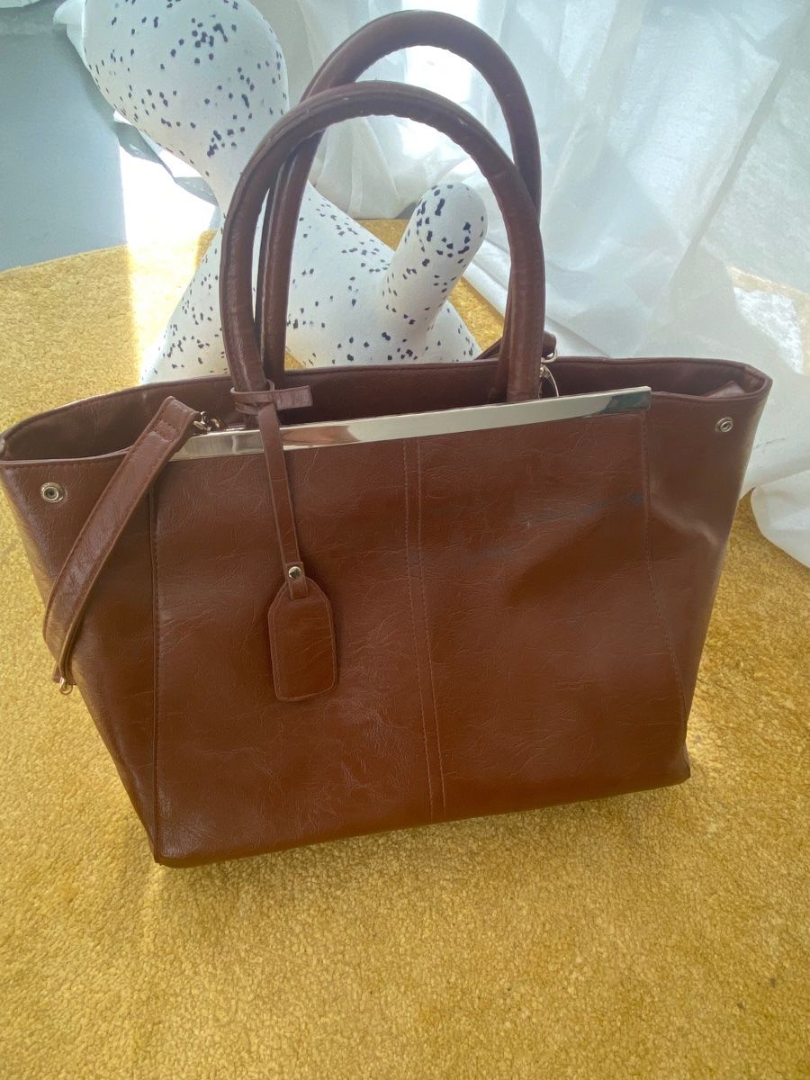 Orsay Taschen für Damen: BRAUNE HANDTASCHE – Gebraucht aus Zürich von iis_fx7j 4